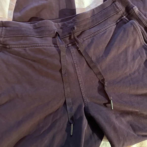 Lululemon Joggers - Picture 6 of 7